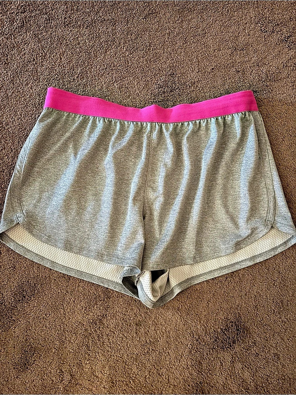 Champion Athletic Shorts in Gray & Pink Size Medium